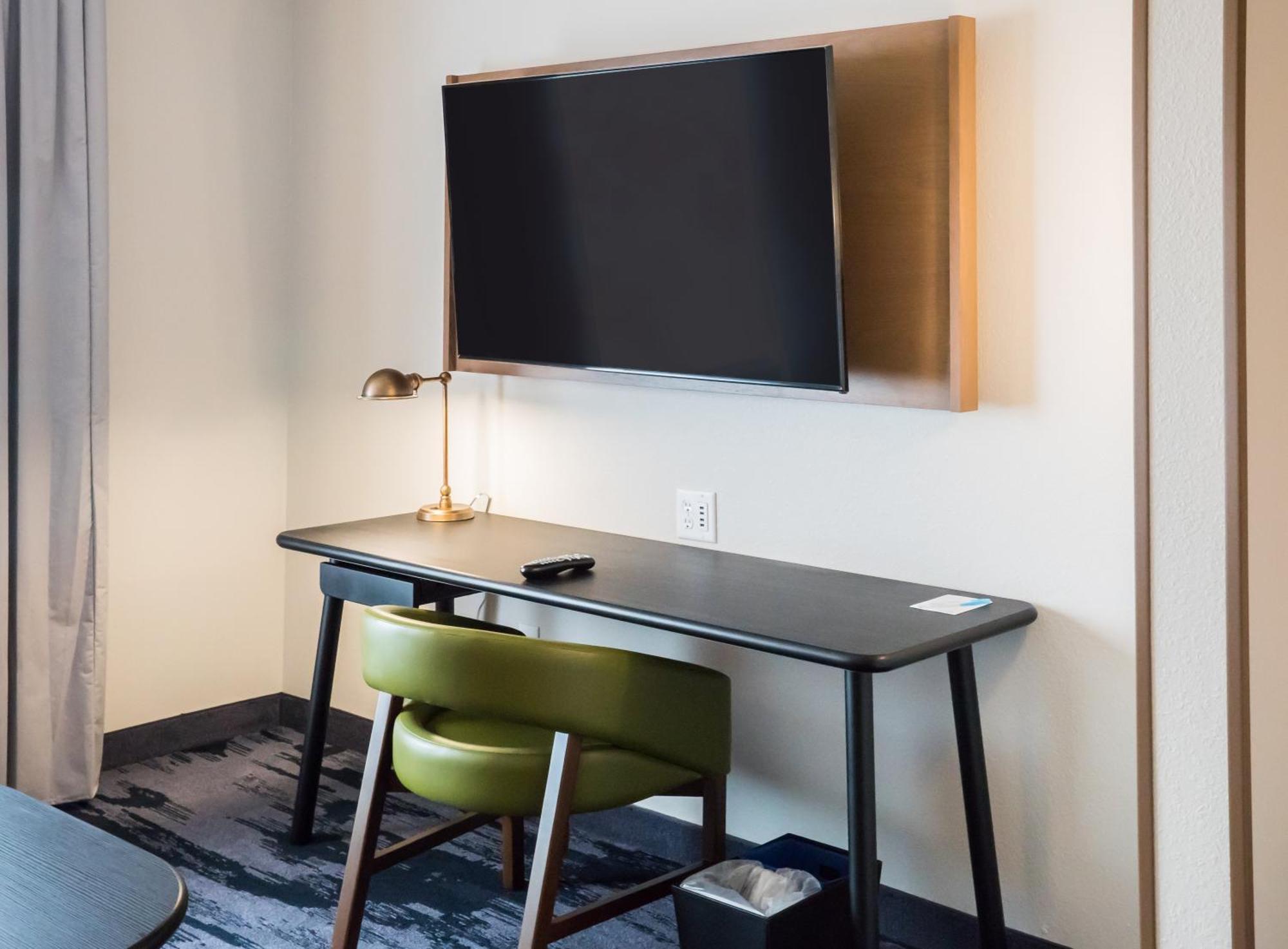 Fairfield & By Marriott Viera Town Center Hotel 3*