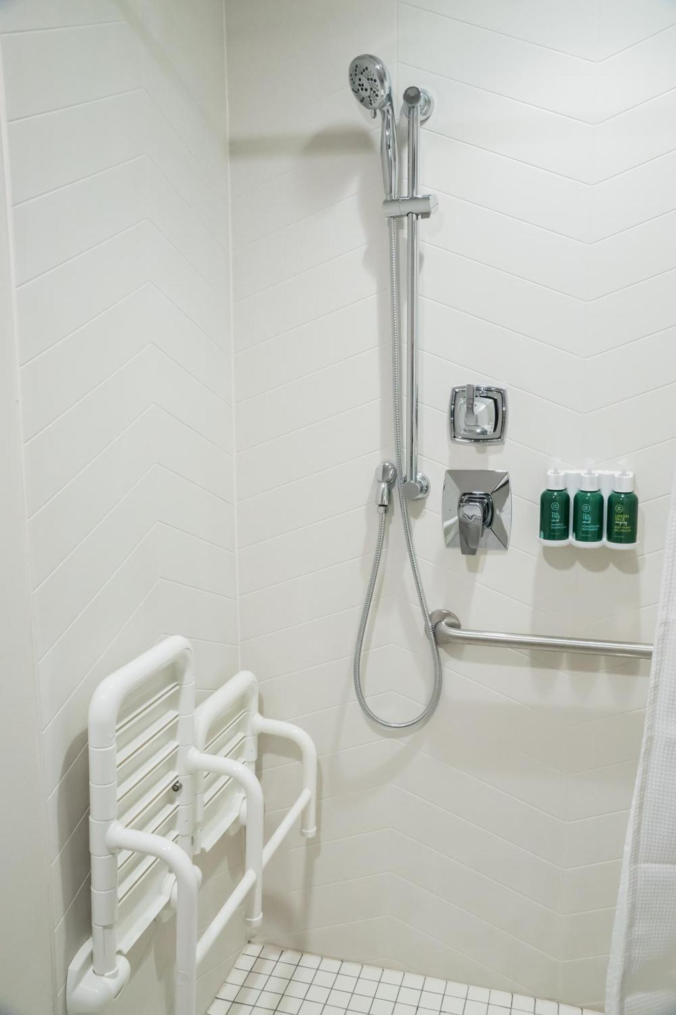 Hotel Fairfield & By Marriott Viera Town Center 3*