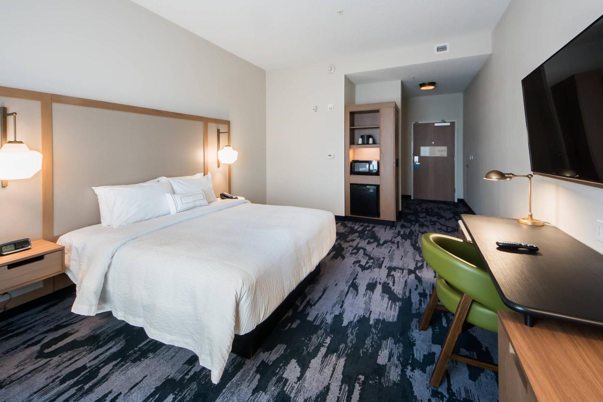 Hotel Fairfield & By Marriott Viera Town Center Melbourne
