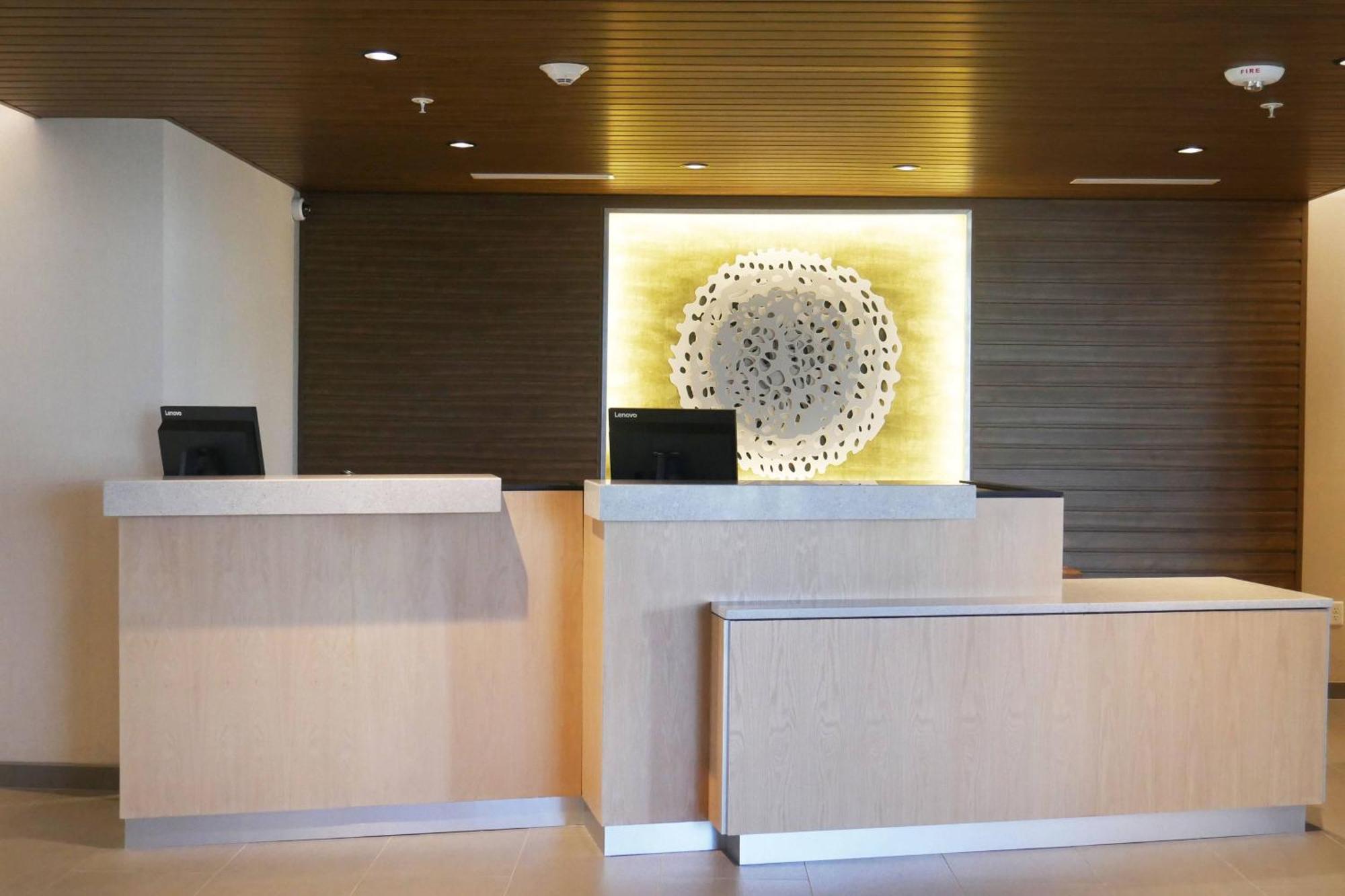 Hotel Fairfield & By Marriott Viera Town Center 3*